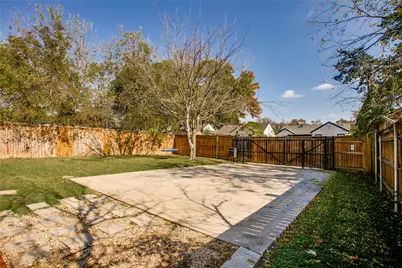 834 S Polk Street, Dallas, TX 75208 - Photo 31