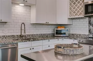 834 S Polk St, Dallas, TX 75208 - Photo 11