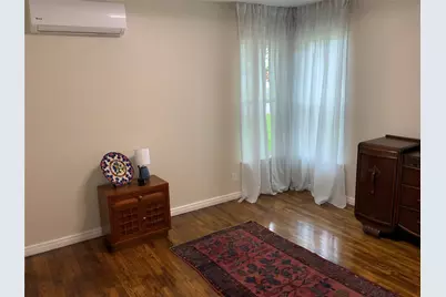 215 S 4th Street, Jacksboro, TX 76458 - Photo 21