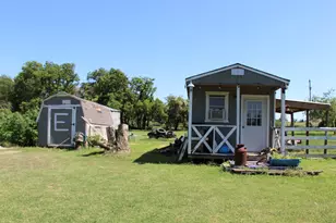 118 Rommel Ct, Springtown, TX 76082 - Photo 13