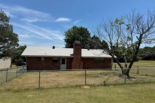 450 Woodbine Estates Rd, Gainesville, TX 76240 - Photo 21