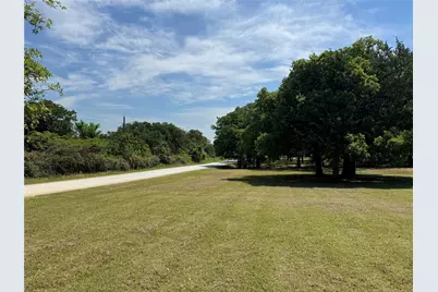 450 Woodbine Estates Road, Gainesville, TX 76240 - Photo 33