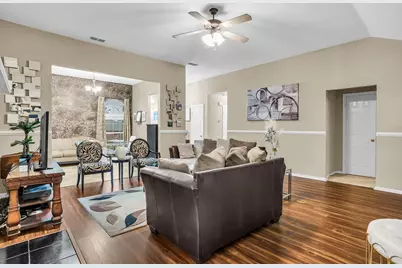 412 Glenbrook Drive, Kennedale, TX 76060 - Photo 13