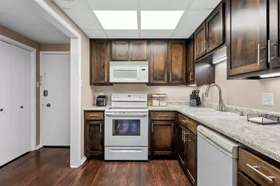 4924 Cobbs Drive #2A, Waco, TX 76710 - Photo 5