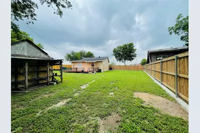 109 Lois Street, Waxahachie, TX 75165 - Photo 7