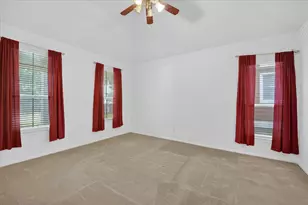 10025 Pinecrest Dr, Providence Village, TX 76227 - Photo 11
