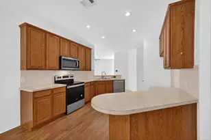 10025 Pinecrest Dr, Providence Village, TX 76227 - Photo 5