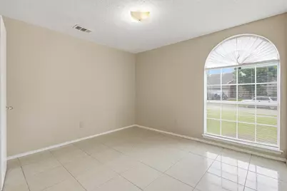 6720 Elk Trail, Arlington, TX 76002 - Photo 9