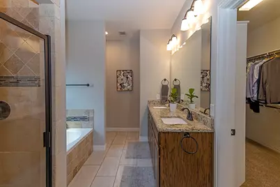 815 Chestnut Grove Drive, Cleburne, TX 76033 - Photo 11