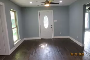 705 S Patterson St, Campbell, TX 75422 - Photo 7