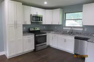 705 S Patterson St, Campbell, TX 75422 - Photo 5