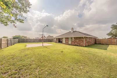 425 Madison Place, Ponder, TX 76259 - Photo 33