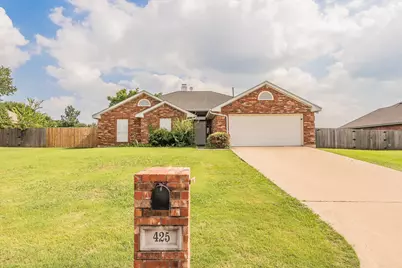 425 Madison Place, Ponder, TX 76259 - Photo 3