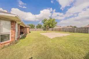 425 Madison Pl, Ponder, TX 76259 - Photo 31