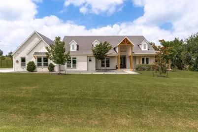 1404 Tucker Place, Celina, TX 75009 - Photo 3