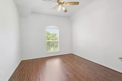 11703 Stephenville Drive, Frisco, TX 75035 - Photo 9