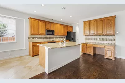11703 Stephenville Drive, Frisco, TX 75035 - Photo 3