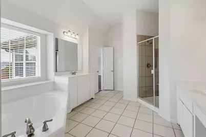 11703 Stephenville Drive, Frisco, TX 75035 - Photo 17