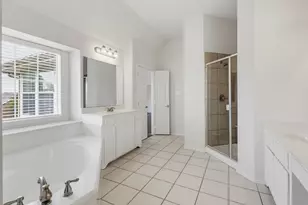 11703 Stephenville Dr, Frisco, TX 75035 - Photo 17