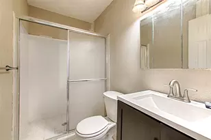15889 Preston Rd, Dallas, TX 75248 - Photo 17