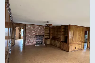 509 E Main Street, Mexia, TX 76667 - Photo 9