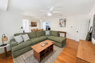 1818 N Plymouth Dr N, Irving, TX 75061 - Photo 3
