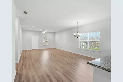 5504 Wellesley Avenue, Fort Worth, TX 76107 - Photo 5