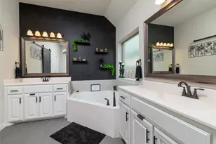 1028 Wildwood Dr, Joshua, TX 76058 - Photo 25