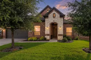 1028 Wildwood Dr, Joshua, TX 76058 - Photo 1