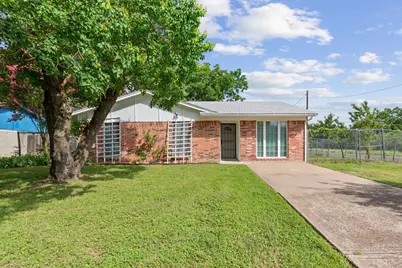 901 Church Avenue, Waco, TX 76706 - Photo 1