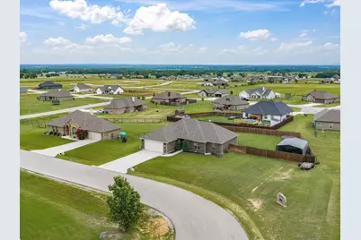101 Walnut Street, Paradise, TX 76073 - Photo 3