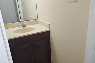 2822 Wimbledon Ct, Garland, TX 75041 - Photo 3