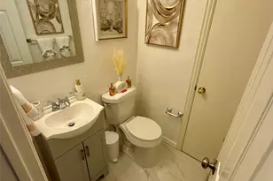 4304 Rock Springs Dr, Plano, TX 75024 - Photo 13