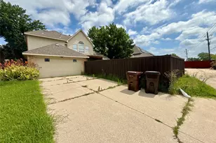 4304 Rock Springs Dr, Plano, TX 75024 - Photo 23