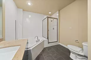 2323 N Houston St, Dallas, TX 75219 - Photo 21