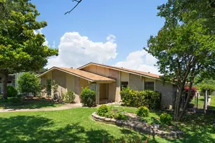 3020 Ravine Trail, Carrollton, TX 75007 - Photo 3