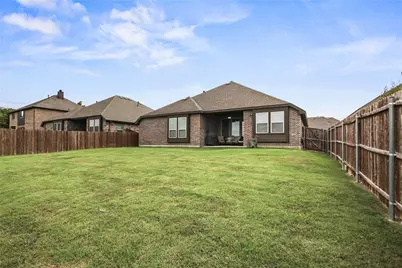 1005 Kettlewood Drive, Justin, TX 76247 - Photo 21