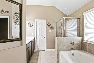 1005 Kettlewood Drive, Justin, TX 76247 - Photo 17