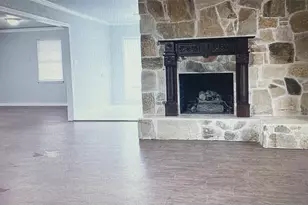 236 Hallbrook Dr, Fort Worth, TX 76134 - Photo 13