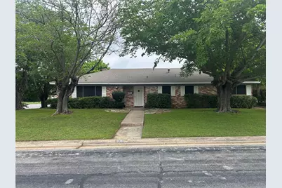 236 Hallbrook Drive, Fort Worth, TX 76134 - Photo 1