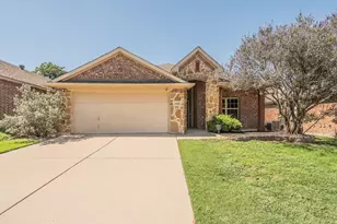 10100 Cougar Tr, Fort Worth, TX 76108 - Photo 1