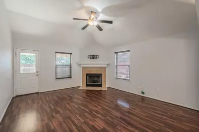 10100 Cougar Trail, Fort Worth, TX 76108 - Photo 11