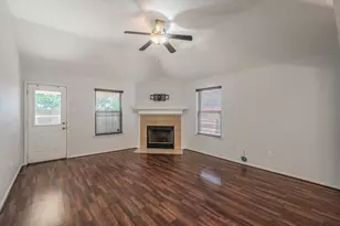 10100 Cougar Tr, Fort Worth, TX 76108 - Photo 11