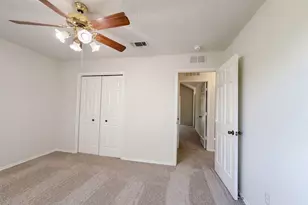 3805 Brookfield Dr, Arlington, TX 76001 - Photo 13