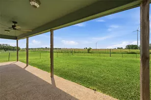 1727 Lcr 124, Mount Calm, TX 76673 - Photo 17