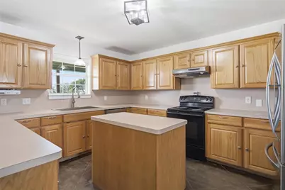 1727 Lcr 124, Mount Calm, TX 76673 - Photo 5