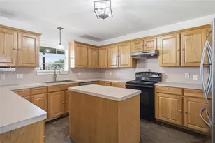 1727 Lcr 124, Mount Calm, TX 76673 - Photo 5
