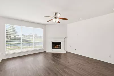 12801 Parkersburg Drive, Fort Worth, TX 76244 - Photo 11