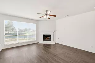 12801 Parkersburg Dr, Fort Worth, TX 76244 - Photo 11
