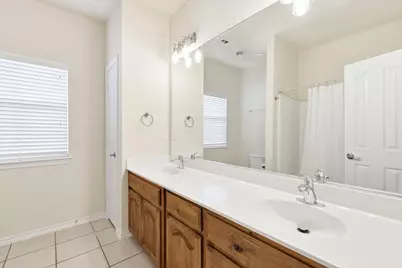 12801 Parkersburg Drive, Fort Worth, TX 76244 - Photo 15